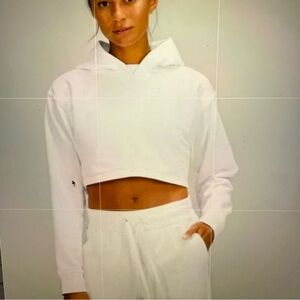 Lululemon Athletica White Cropped Hoodie women’s sweatshirt, size 14